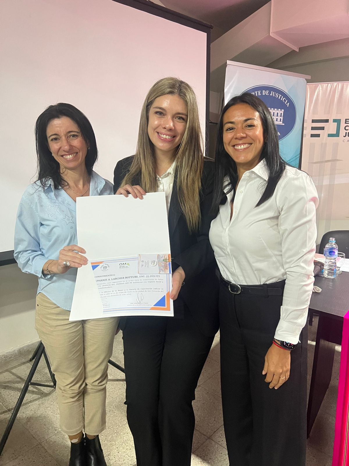 Portada Oficina de la Mujer